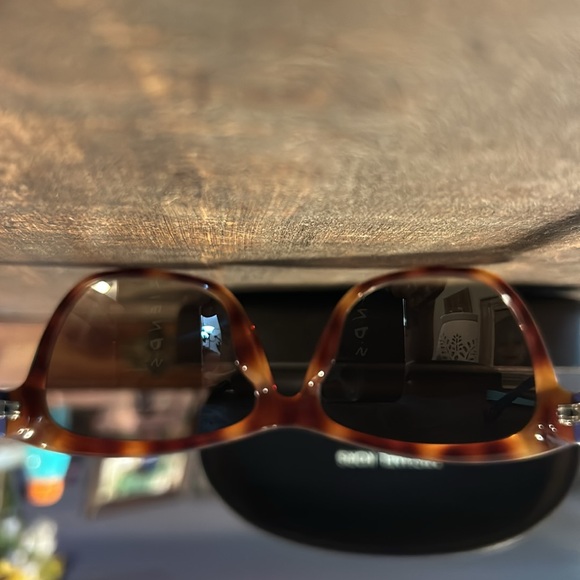 Michael Kors Sunglasses 🕶️ - Picture 3 of 9